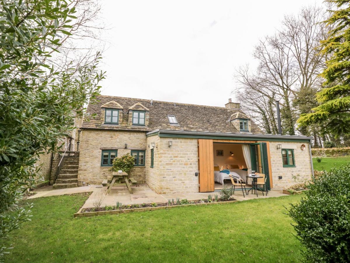 Five Mile House Barn Villa Cirencester Esterno foto